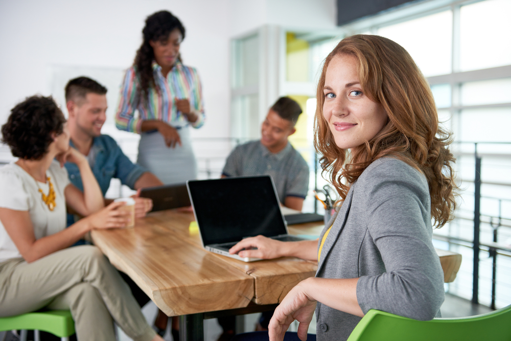 Integración de ThinkChat con HubSpot CRM para mejorar la gestión de leads, oportunidades y ventas.